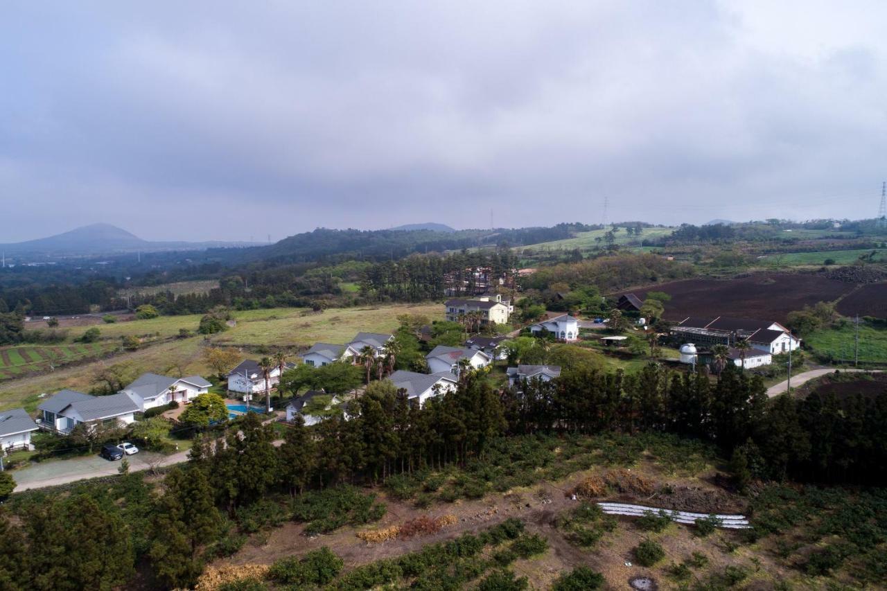 Joyville Resort เมืองเชจู ภายนอก รูปภาพ